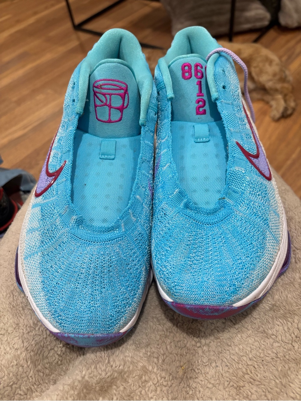 Nike Athletic Shoes Light Blue and White